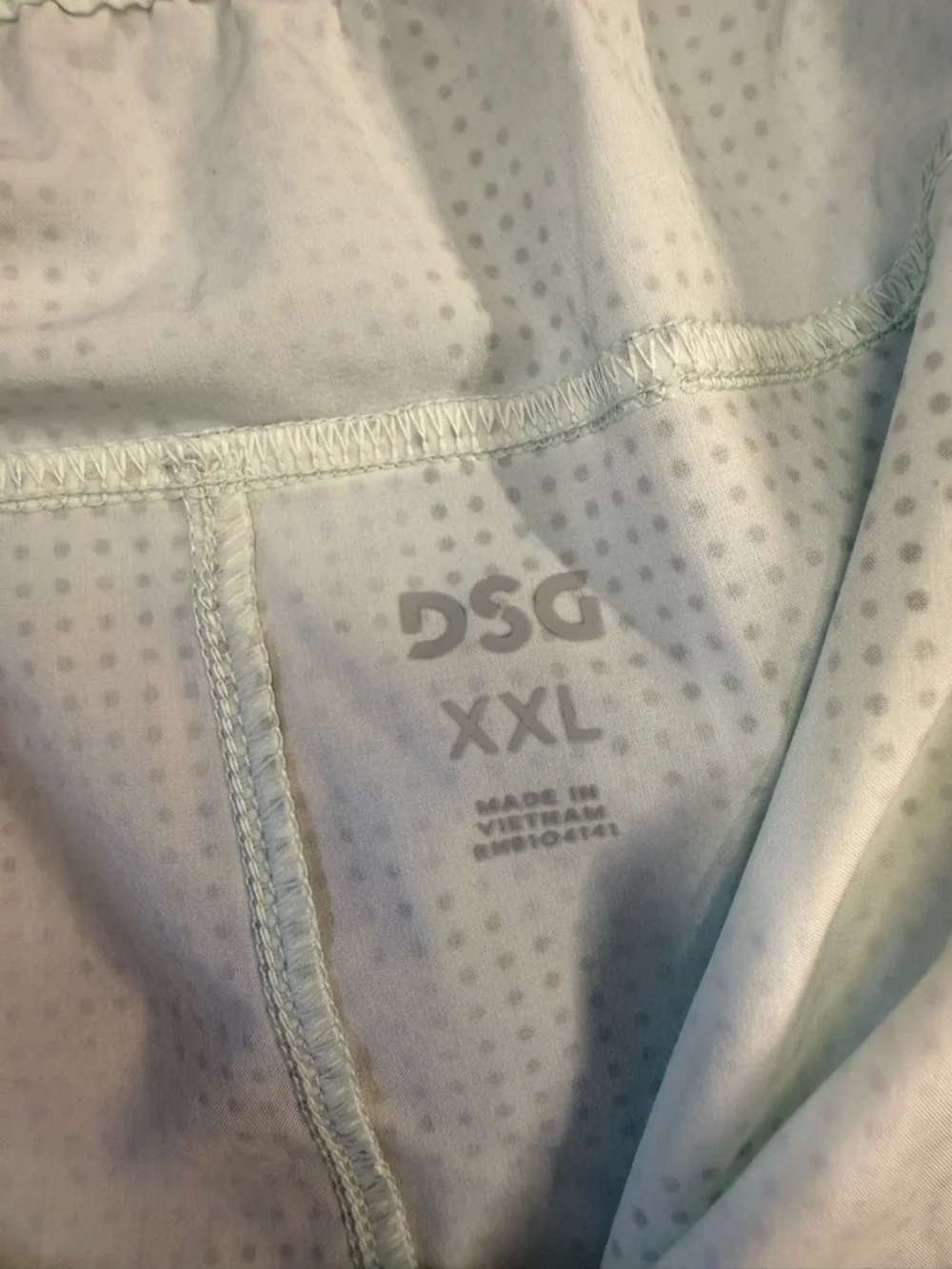 NWT DSG Men’s 6” Agility Woven Shorts Mint Candy Dot Ombre, Size XXL